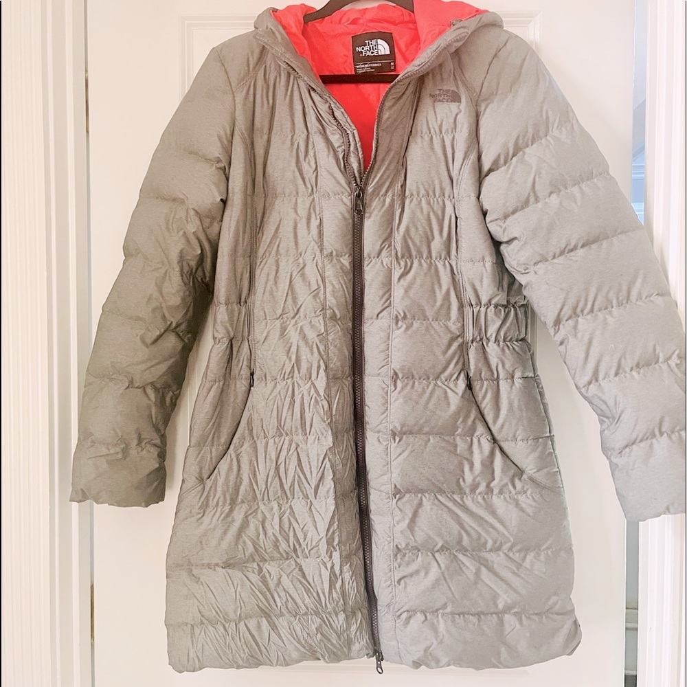 North Face Grey down puffer parka in size Medium.